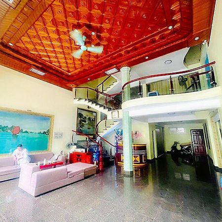 Hotel Nha Nghi Ngoc Ha Ha Long Zewnętrze zdjęcie